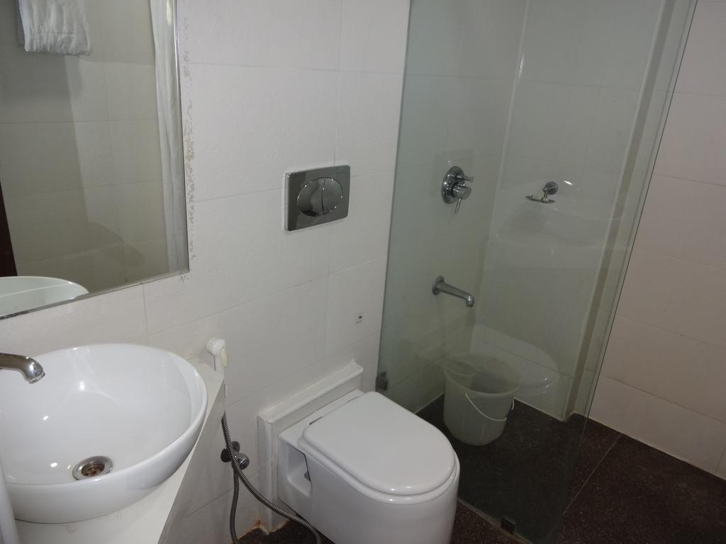 Continental Park Hotell Vijayawāda Rum bild