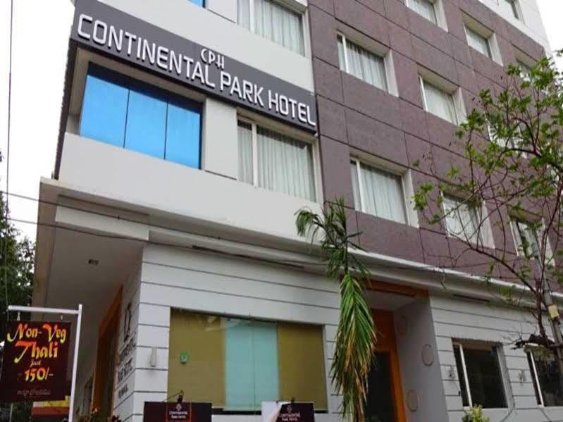 Continental Park Hotell Vijayawāda Exteriör bild